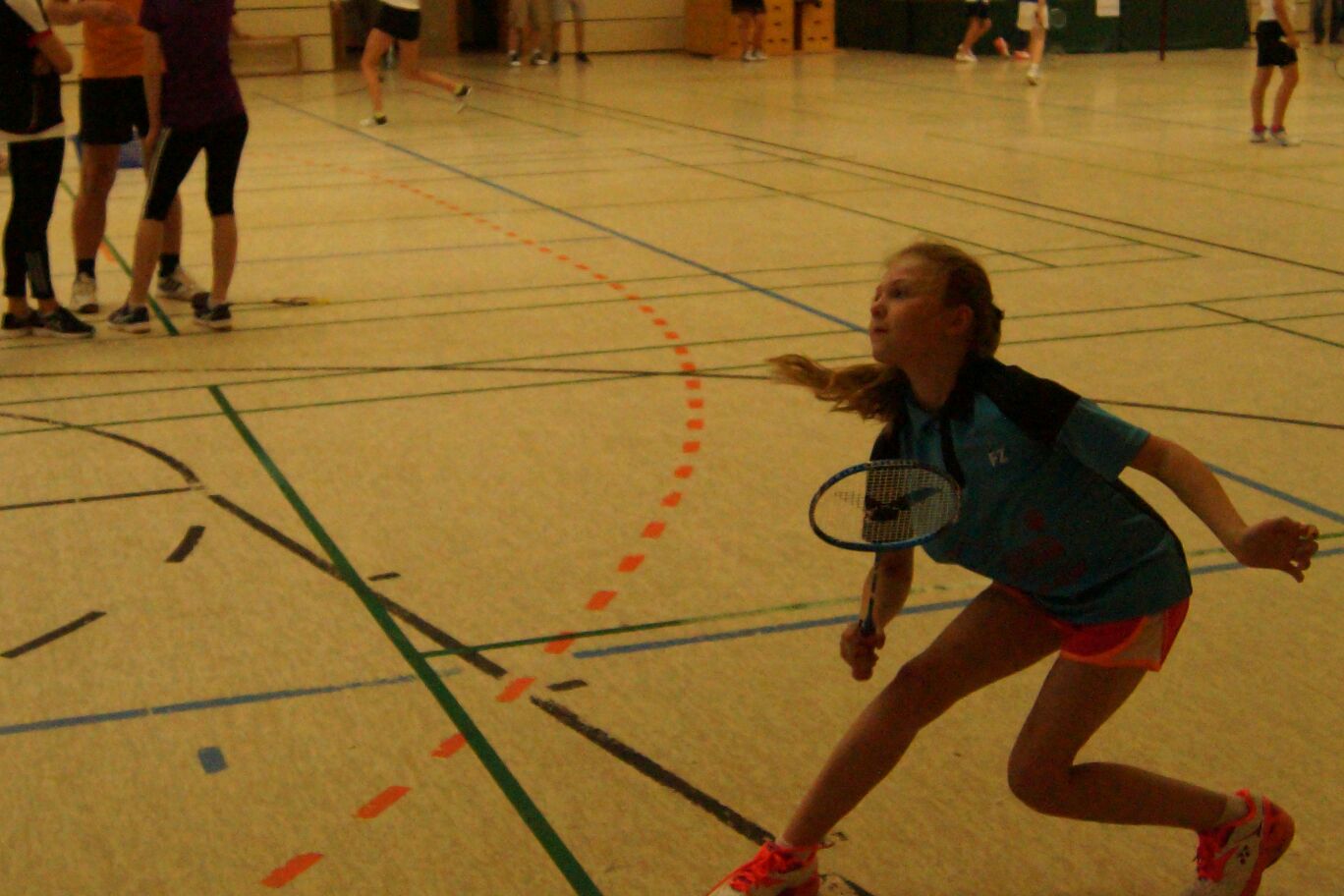 ME U13: Sarah Lau